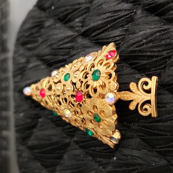 ⭐️Vintage signed MYLU gold tone Christmas Tree Brooch! Approx 2.5 in - Picture 3 of 6
